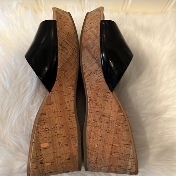 𝅺BCBGENERATION DOREENA Cork Wedge Platform Slides Women's Size 9 - Picture 9 of 14